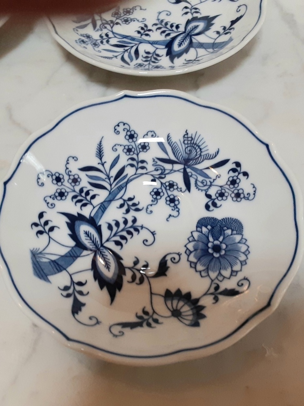 Blue Danube Saucer Plates - Picture 3 of 4